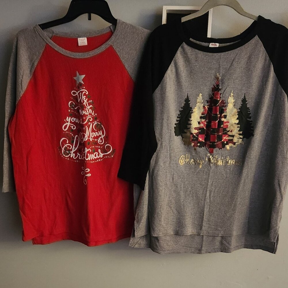 Christmas raglan bundle Deal
